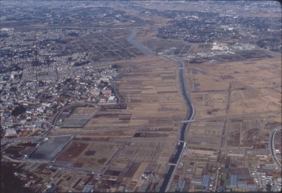 空地化が進んだ東浦和周辺だがまだまだ見沼の農地が大きく広がっています。